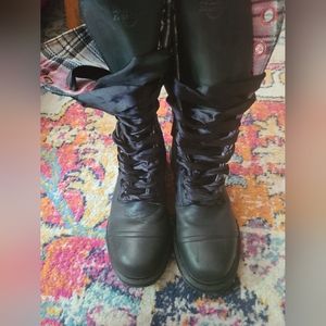 Size 9 Dr martens triumph 1914
